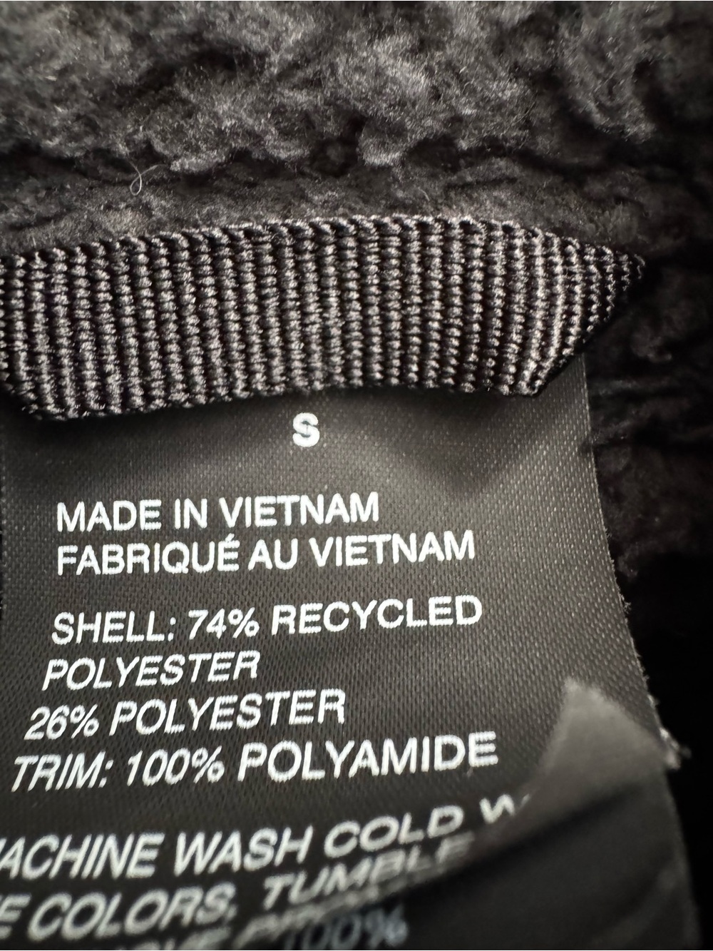 Vuori Black Sherpa Snap Pullover Jacket - Picture 6 of 6